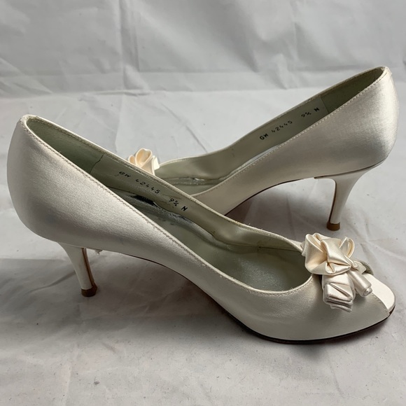 Marimbow 9.5 N Stuart Weitzman satin dyable heel - Picture 5 of 8